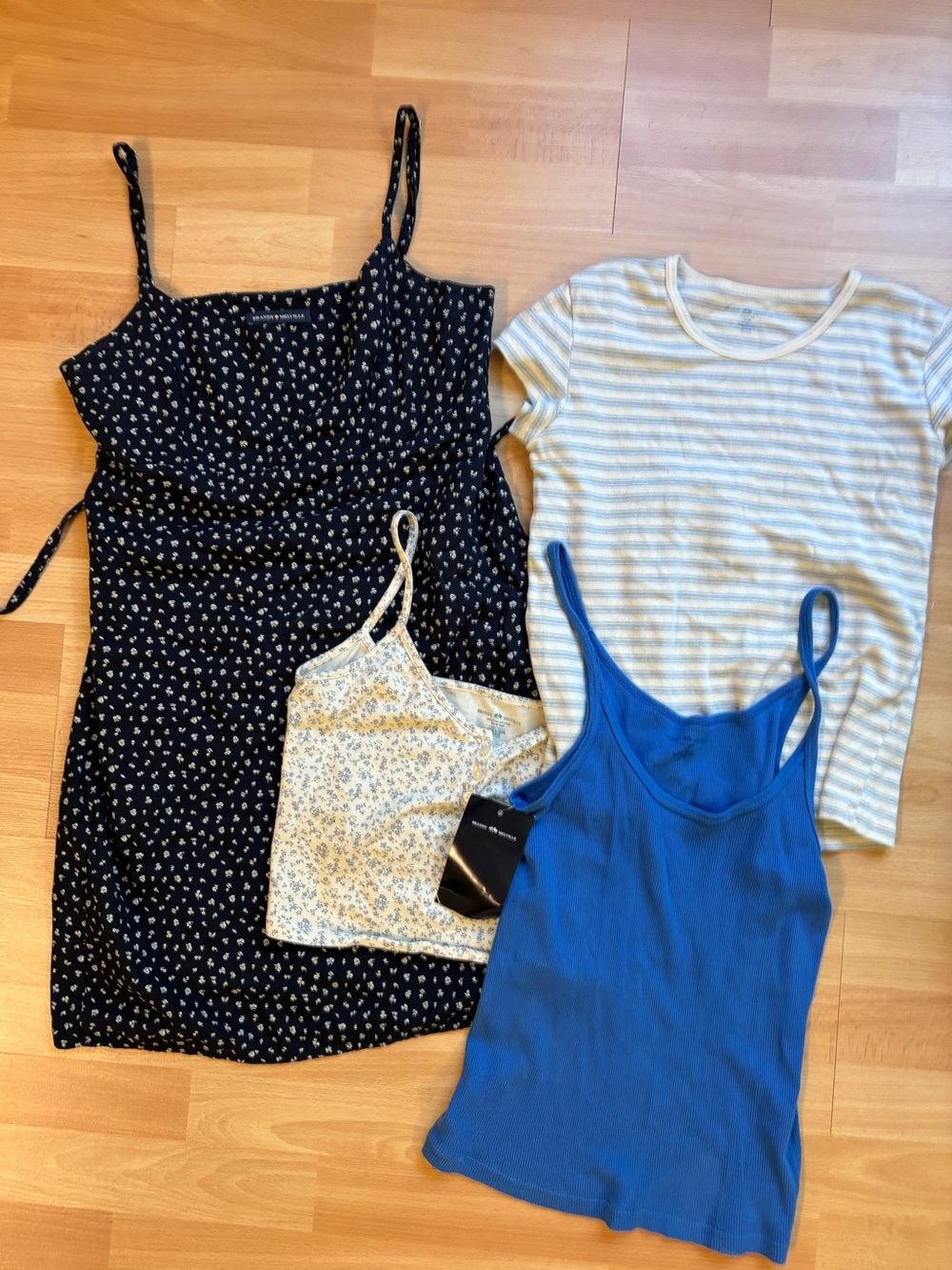 Brandy Melville Bundle!